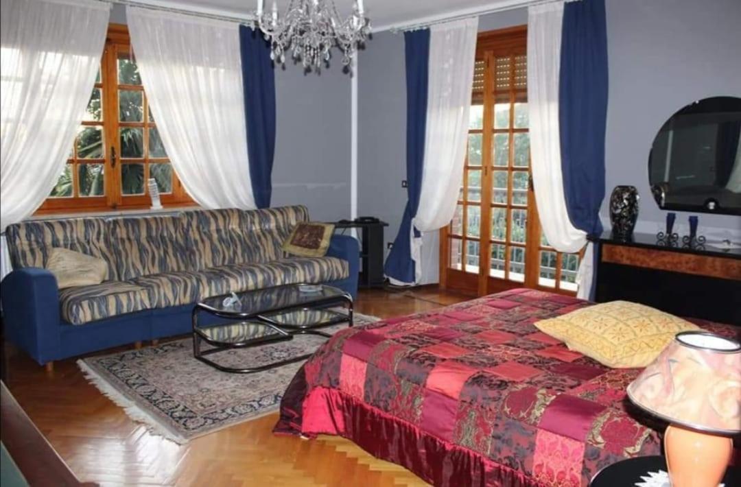 Villa Signorina San Francesco al Campo ภายนอก รูปภาพ