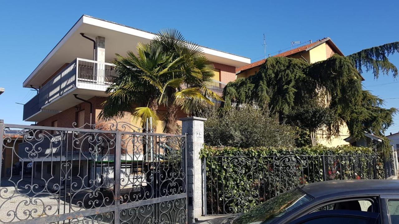 Villa Signorina San Francesco al Campo ภายนอก รูปภาพ